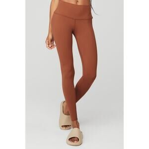 ALO High waist airbrush leggings Rust size Medium